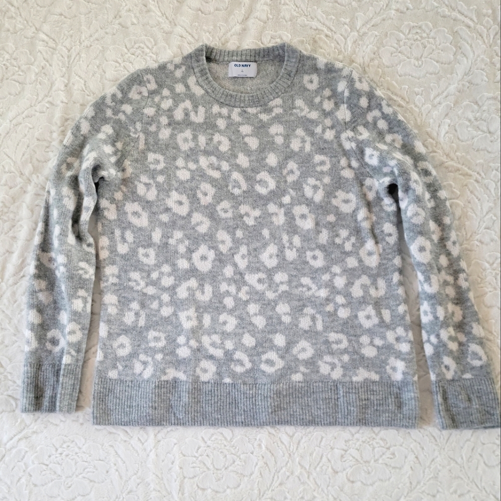 Women's Old Navy Crewneck Sweater